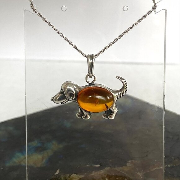 Sterling Silver 925 Puppy Dog Hound Dog Baltic Amber Pendant Necklace 18" Chain - Picture 4 of 16